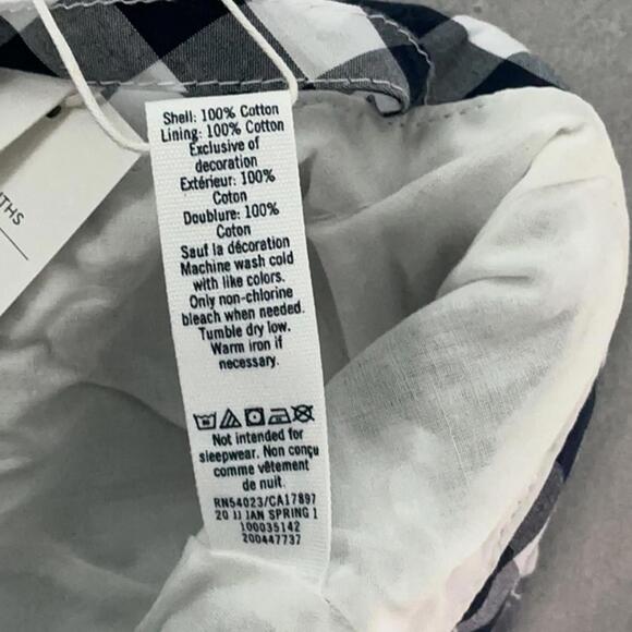 Janie and Jack Checkered Kids Hat in Navy Blue and White. 3-6 months - Picture 3 of 5